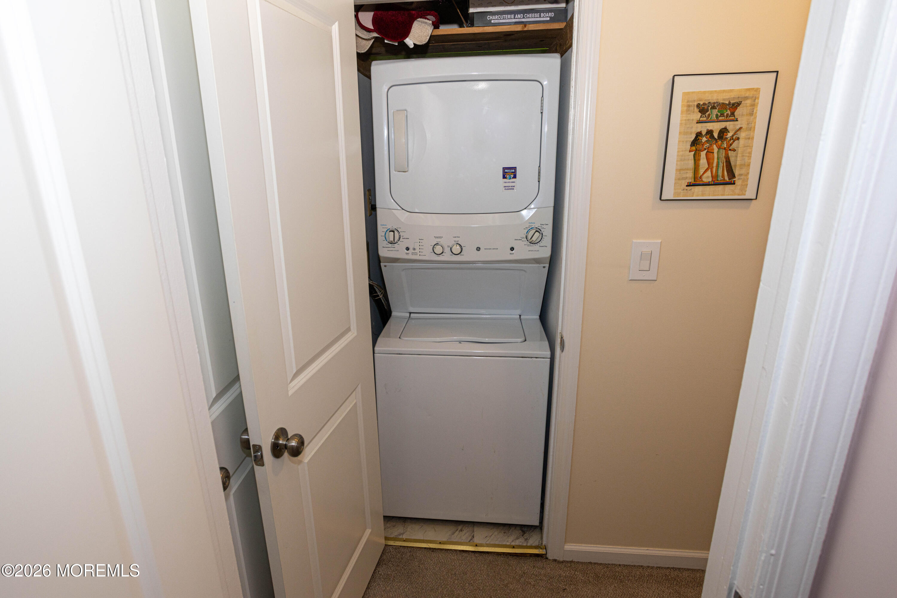 43 Farnham Square, Unit 243 Parlin, NJ 08859 - Photo 27 of 37 0027