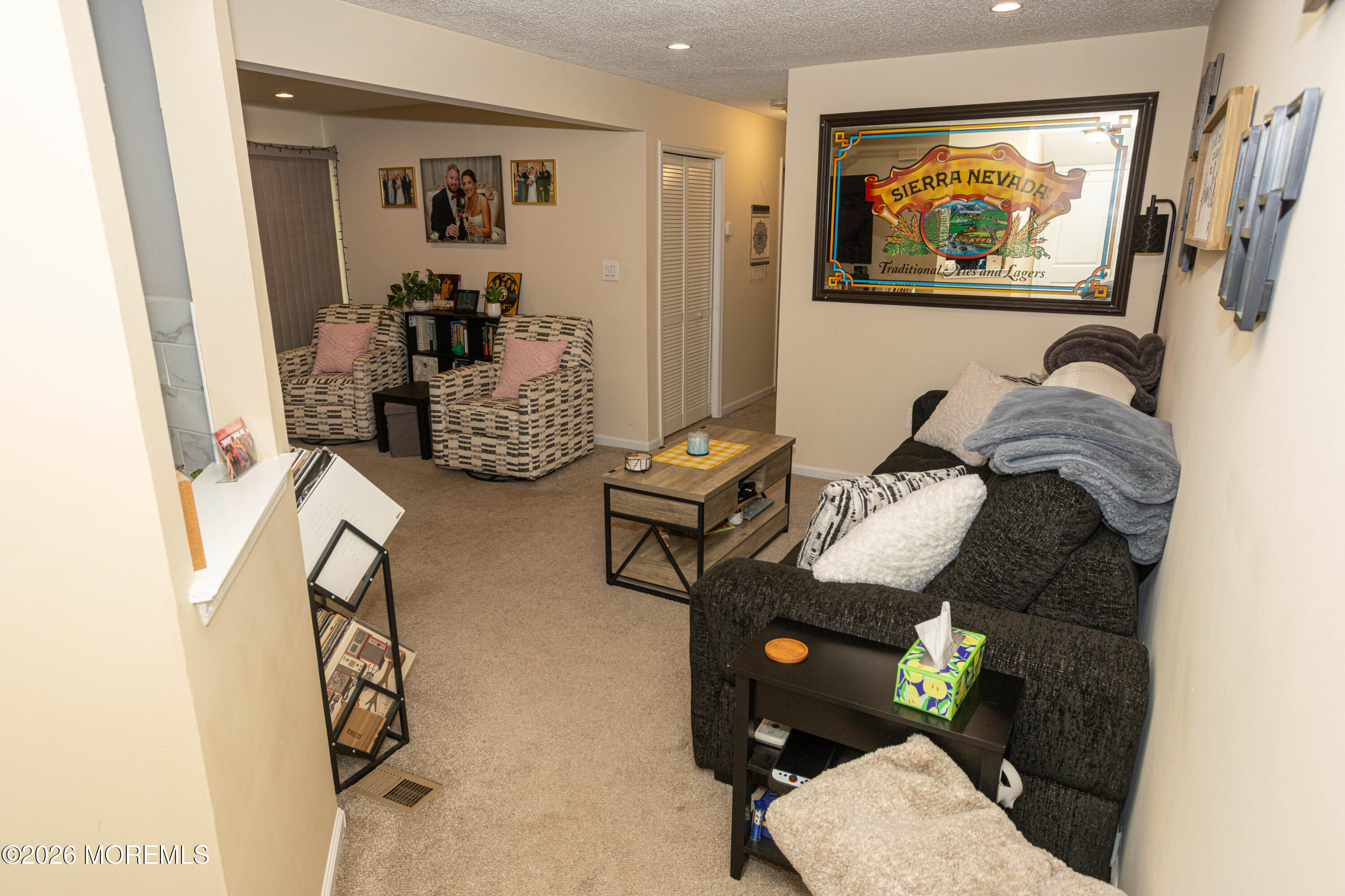 43 Farnham Square, Unit 243 Parlin, NJ 08859 - Photo 4 of 37 0004