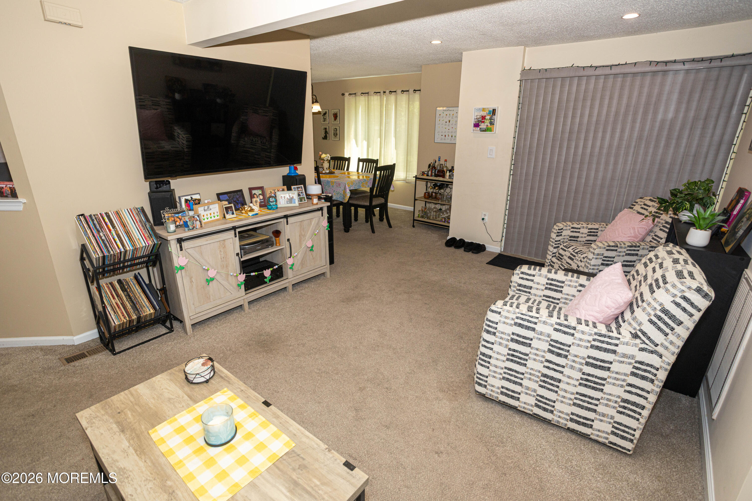 43 Farnham Square, Unit 243 Parlin, NJ 08859 - Photo 7 of 37 0007