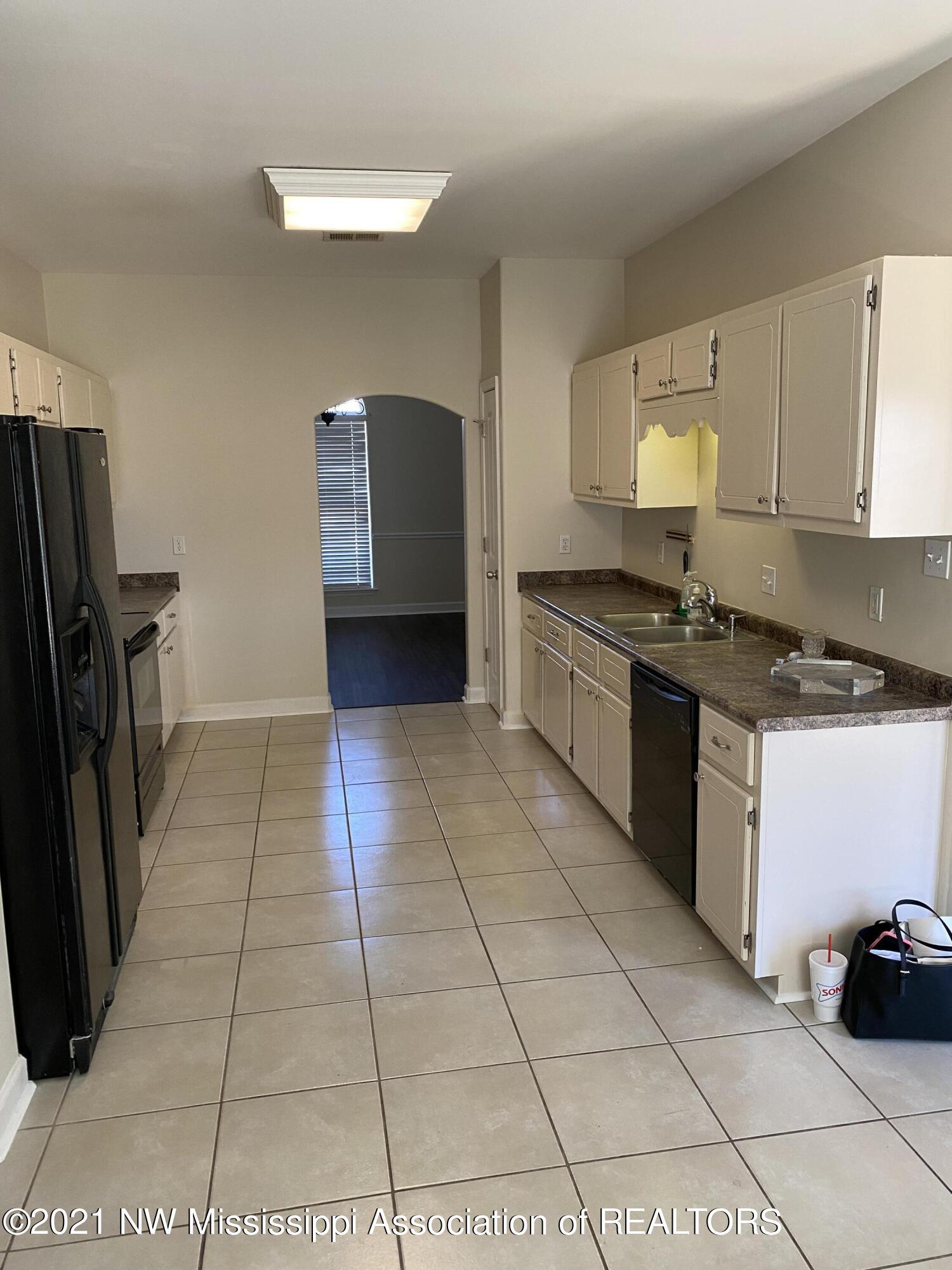 9777 Nolan Road Olive Branch, MS 38654 - Photo 13 of 21 IMG-8345