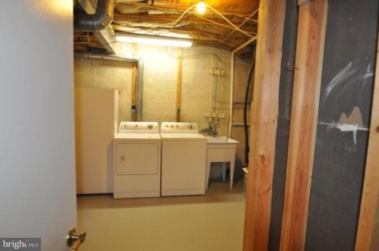 7342 Greentree Road Bethesda, MD 20817 - Photo 23 of 29 Laundry Area 1