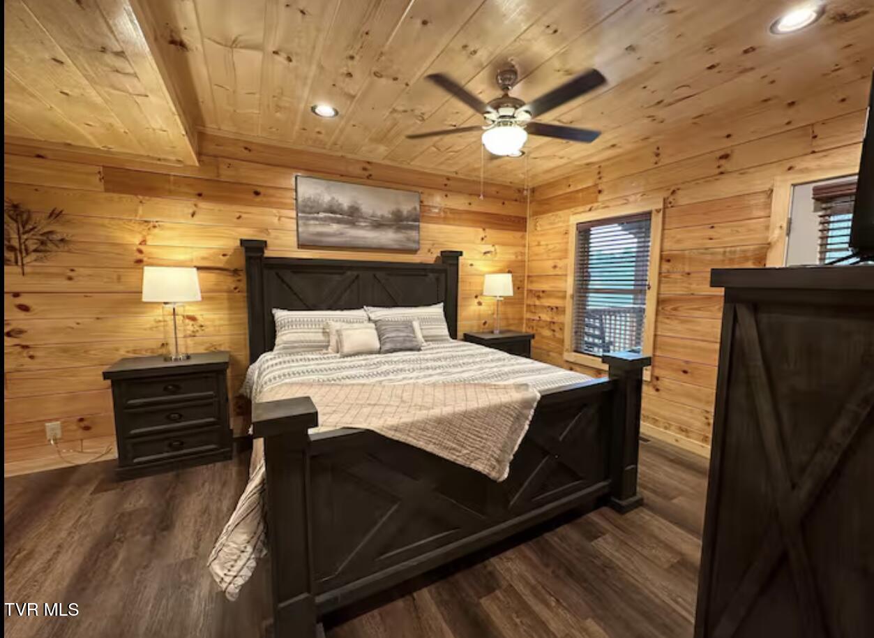 821 String Run Way Pigeon Forge, TN 37863 - Photo 27 of 67 IMG_7778