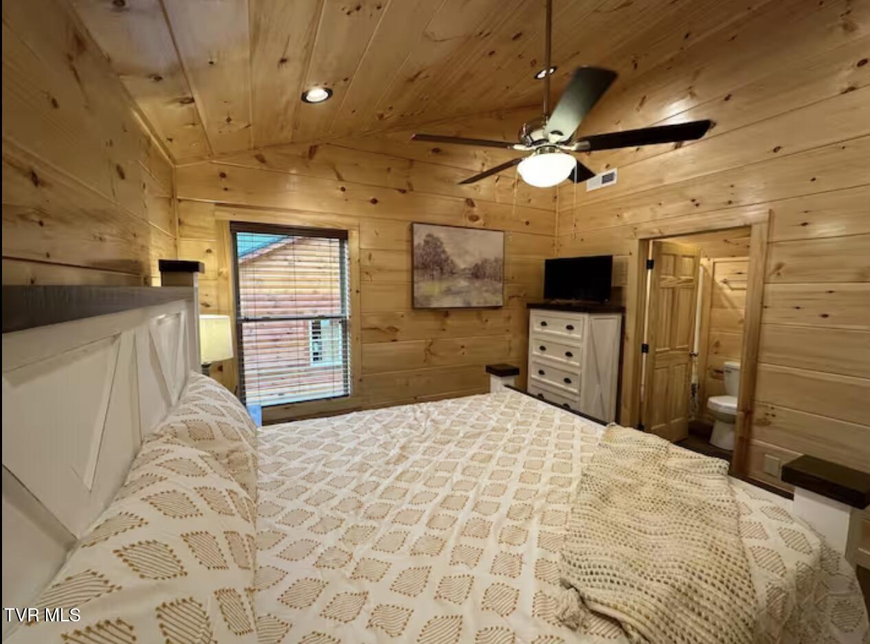 821 String Run Way Pigeon Forge, TN 37863 - Photo 30 of 67 IMG_7784