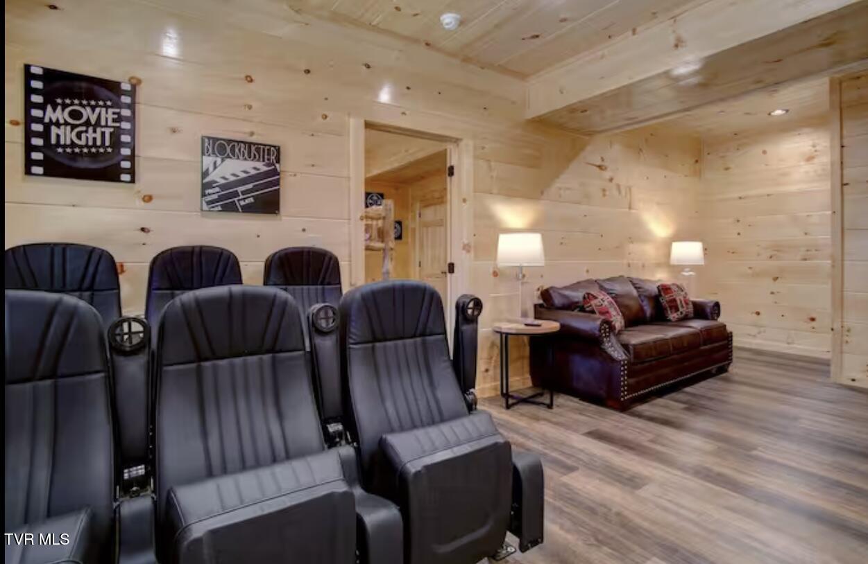 821 String Run Way Pigeon Forge, TN 37863 - Photo 42 of 67 IMG_7764