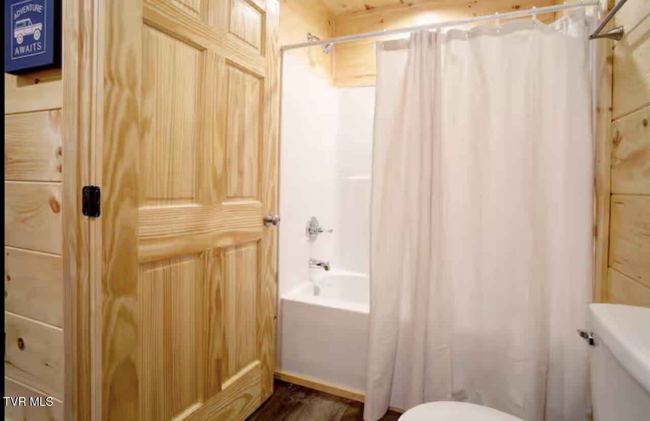 821 String Run Way Pigeon Forge, TN 37863 - Photo 62 of 67 IMG_7813