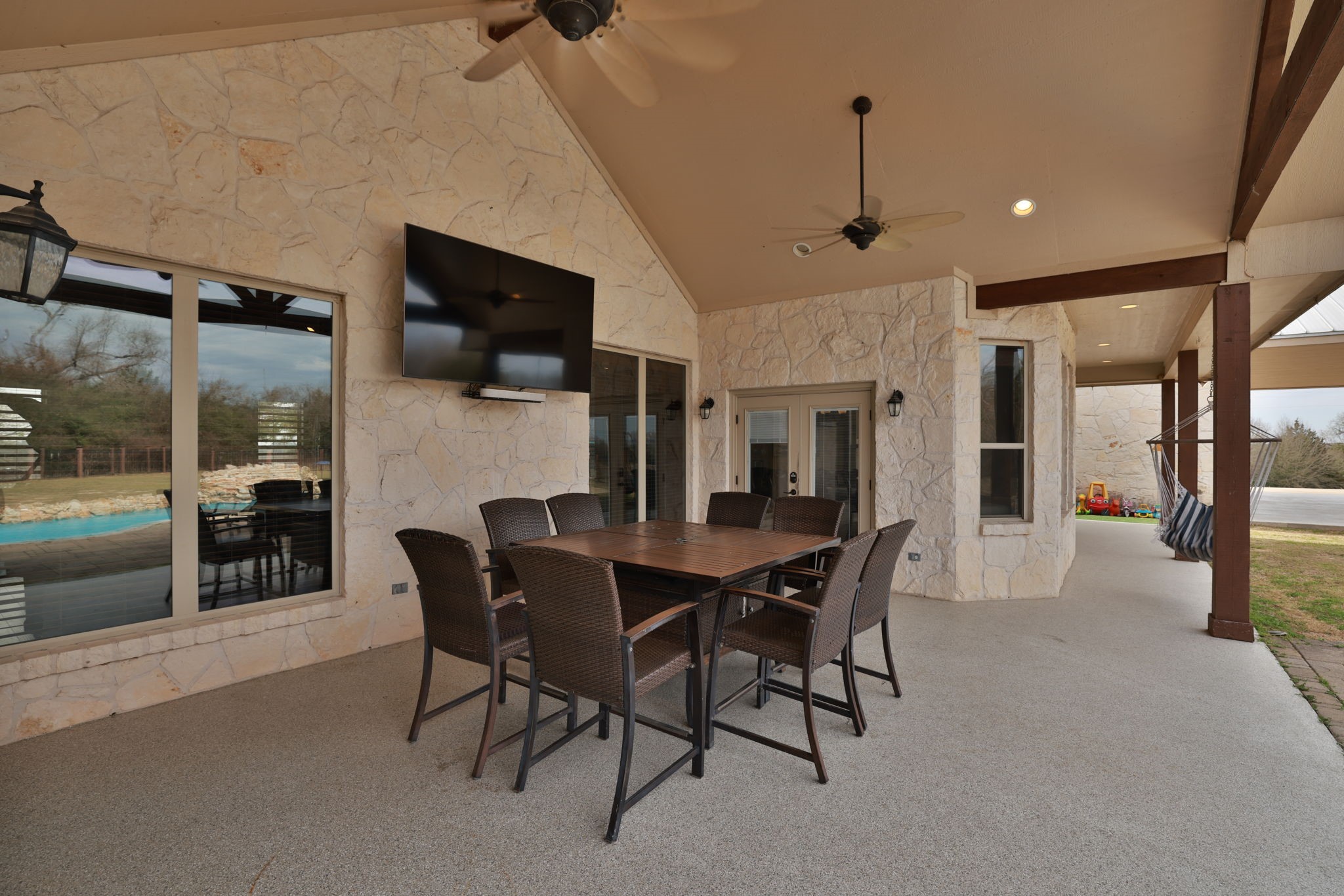 4999 Pin Oak Road Franklin, TX 77856 - Photo 33 of 48