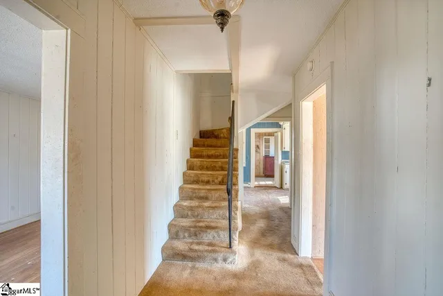 $239,900 | 7 Courtney Circle, Greenville, SC 29617