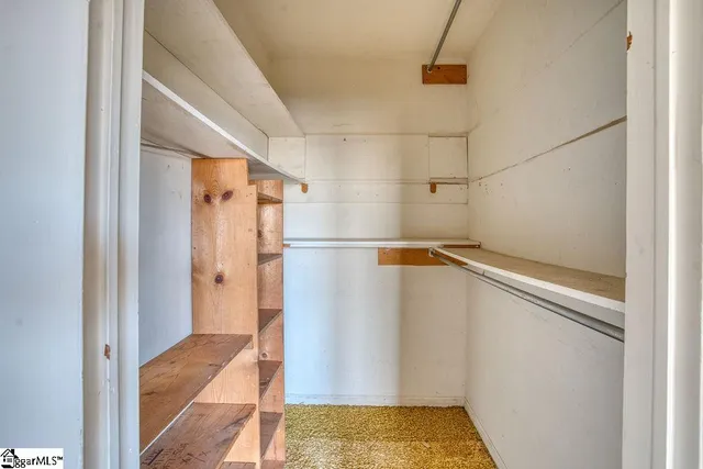 $239,900 | 7 Courtney Circle, Greenville, SC 29617