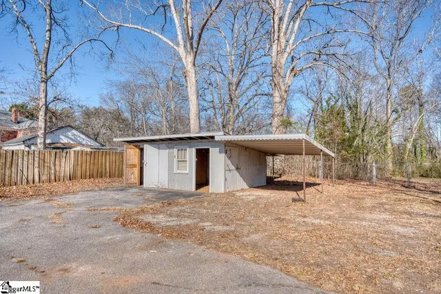 $239,900 | 7 Courtney Circle, Greenville, SC 29617