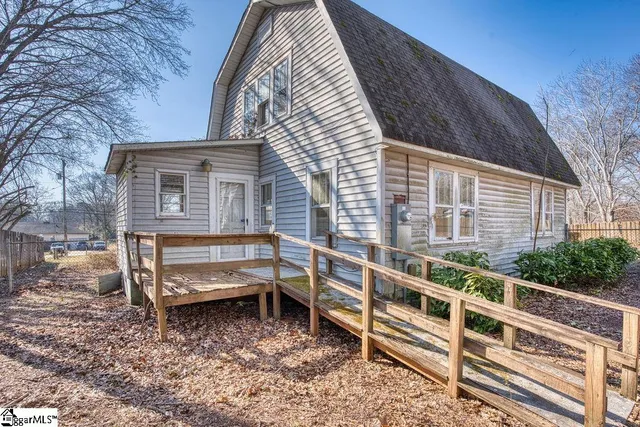 $239,900 | 7 Courtney Circle, Greenville, SC 29617