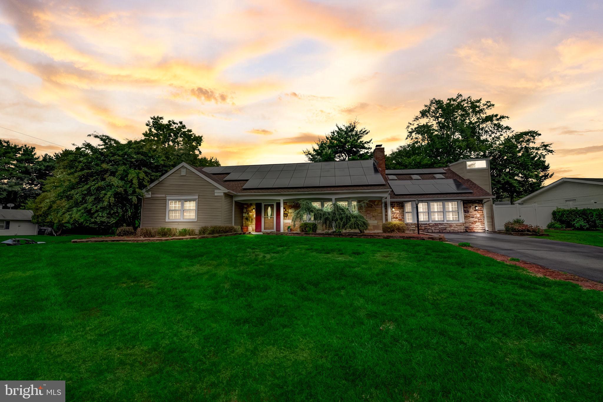 83 Country Club Road Willingboro, NJ 08046 - Photo 1 of 87