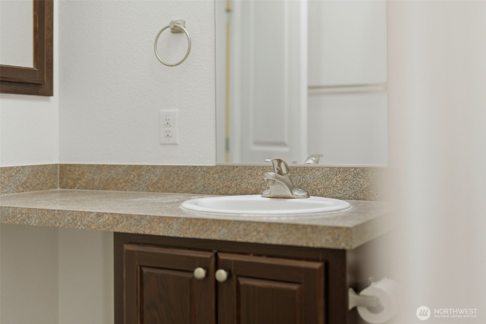 512 Southwest Berry Lake Road, Unit 26 Port Orchard, WA 98367 - Photo 17 of 33 Gallery Image 17