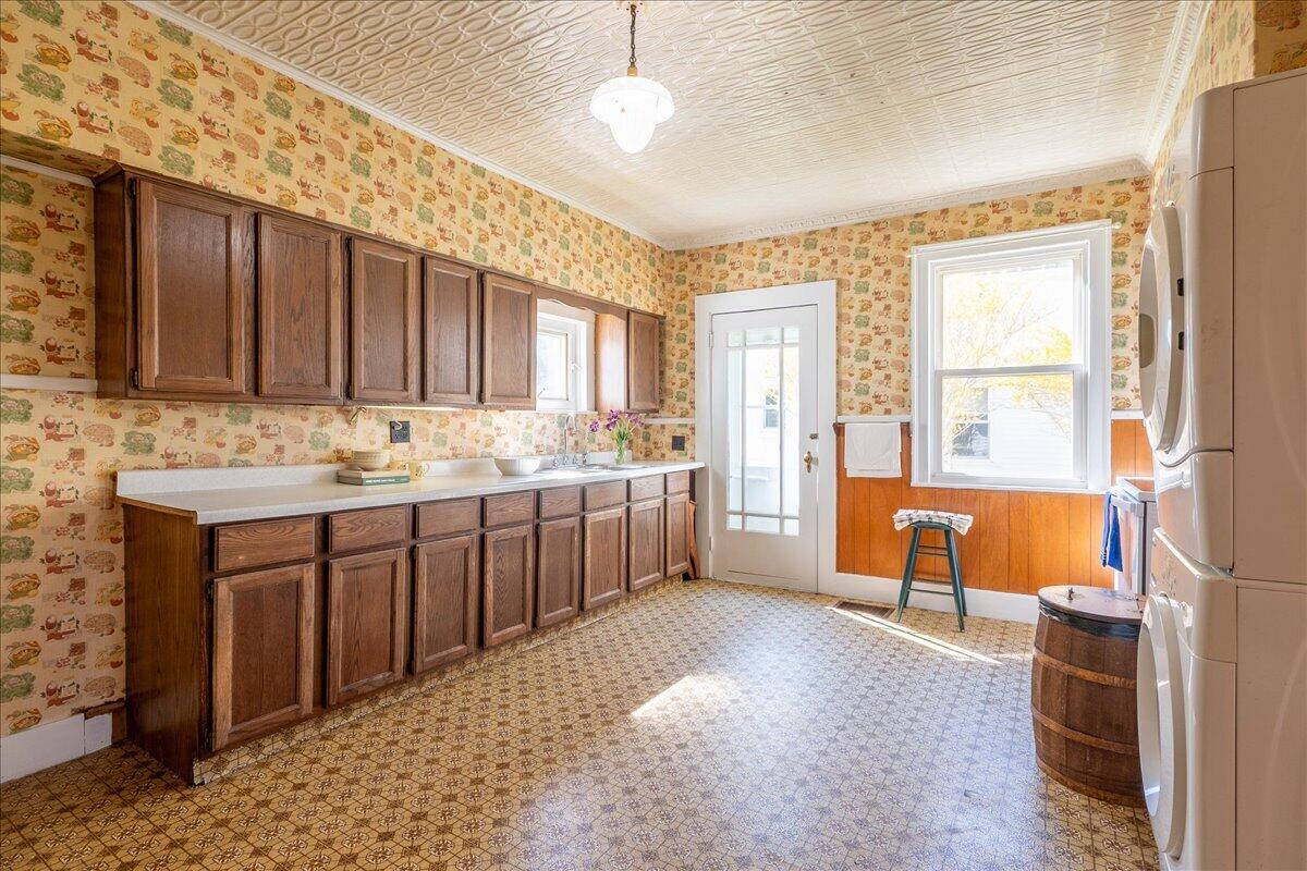 21 Georges Street Thomaston, ME 04861 - Photo 22 of 88 36-21 Georges-33