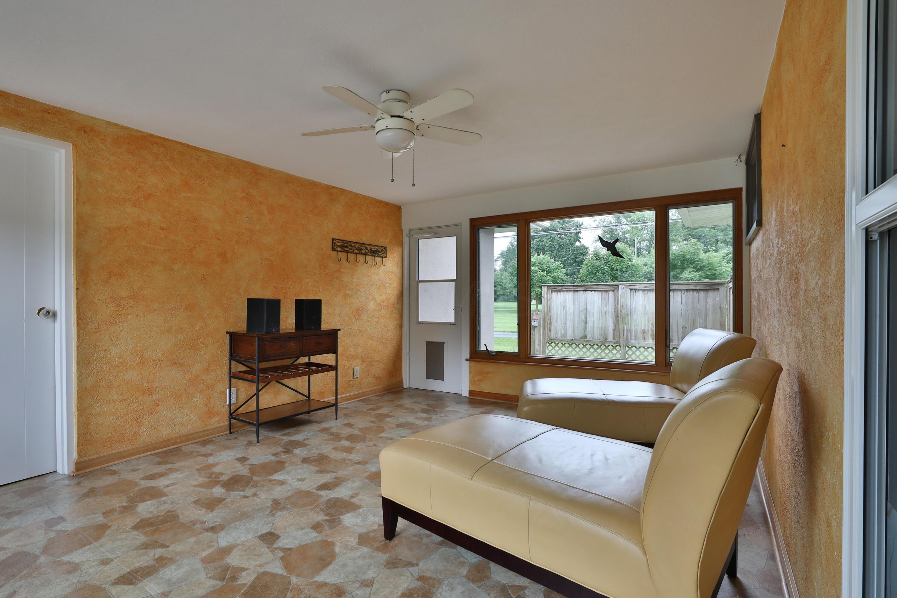 5925 Sinclair Road Columbus, OH 43229 - Photo 38 of 60 5925-Sinclair-36