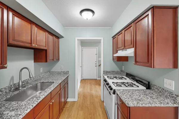 $699,900 | 2206 Mission Hill Drive, Unit 101#104, Austin, TX 78741