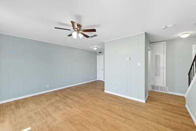 $699,900 | 2206 Mission Hill Drive, Unit 101#104, Austin, TX 78741