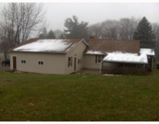 616 Chicora Road Butler, PA 16002 - Photo 7 of 7 Exterior Back.