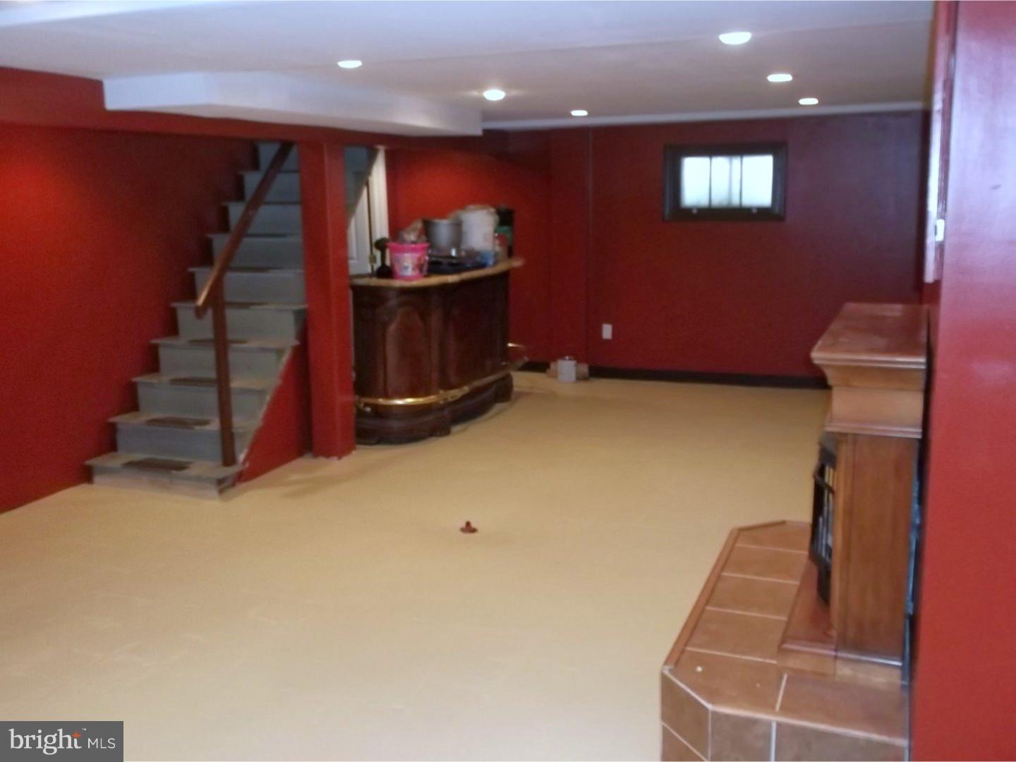 9219 Academy Road Philadelphia, PA 19114 - Photo 19 of 25 Gallery Image 19