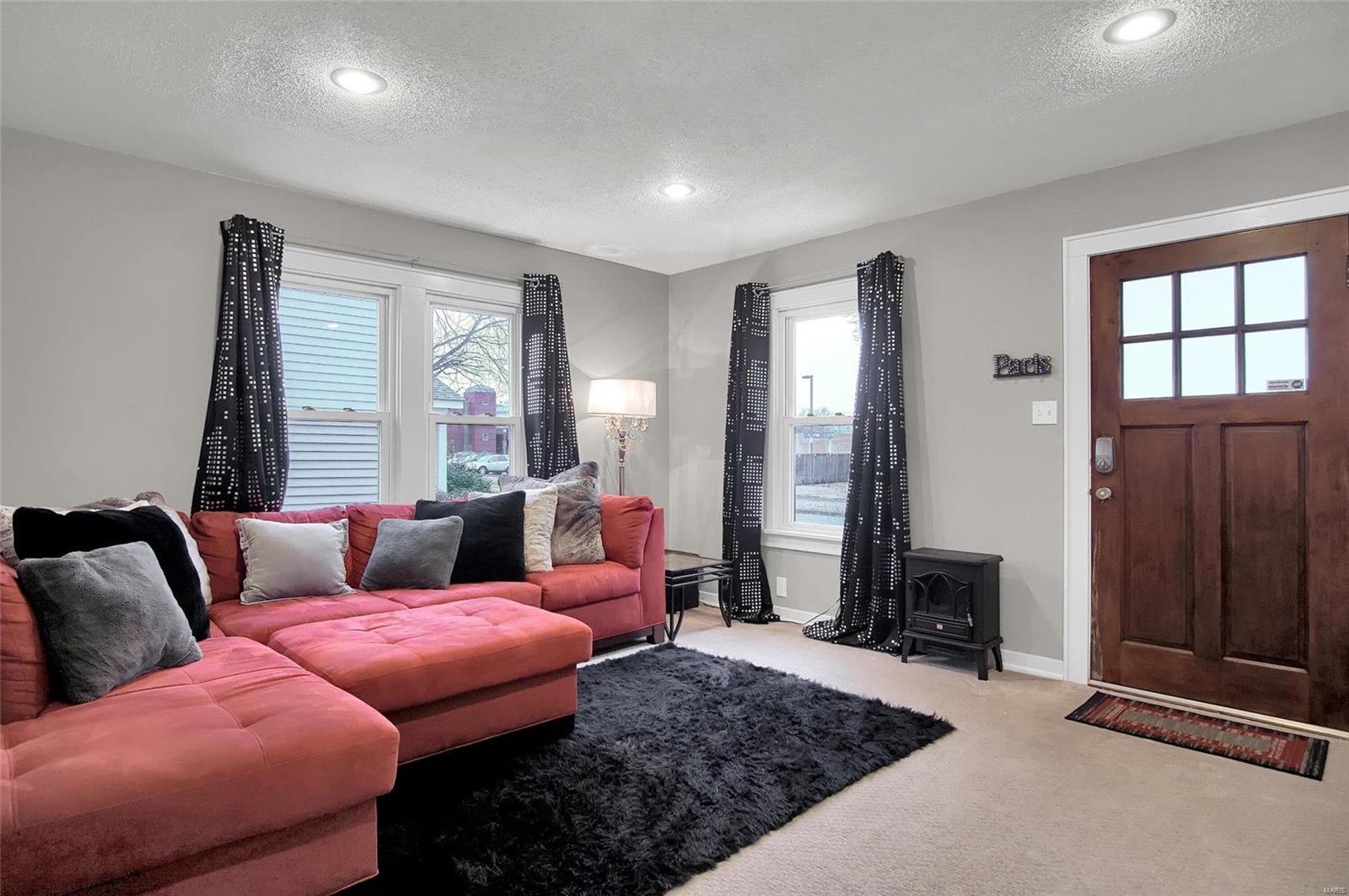 111 East 3rd O'Fallon, IL 62269 - Photo 2 of 29 Gallery Image 2