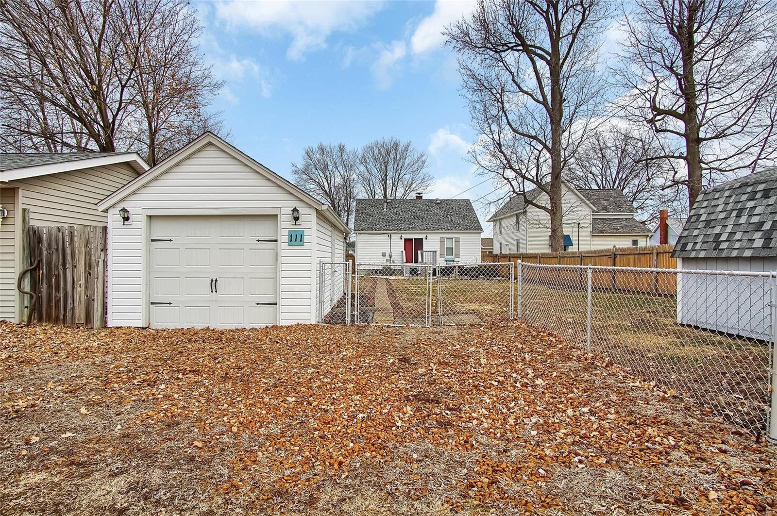 111 East 3rd O'Fallon, IL 62269 - Photo 27 of 29 Gallery Image 27