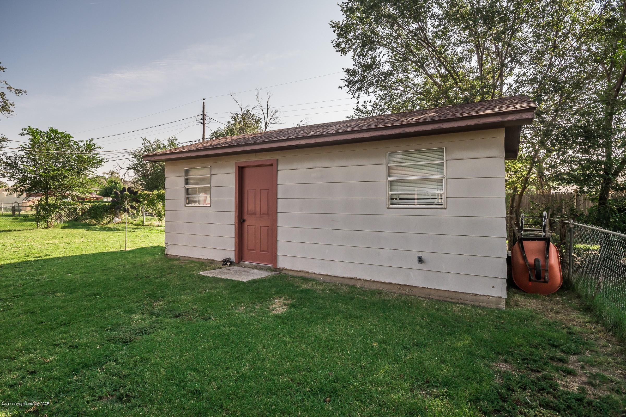 4307 Cline Road Amarillo, TX 79110 - Photo 15 of 16 015_Shop_