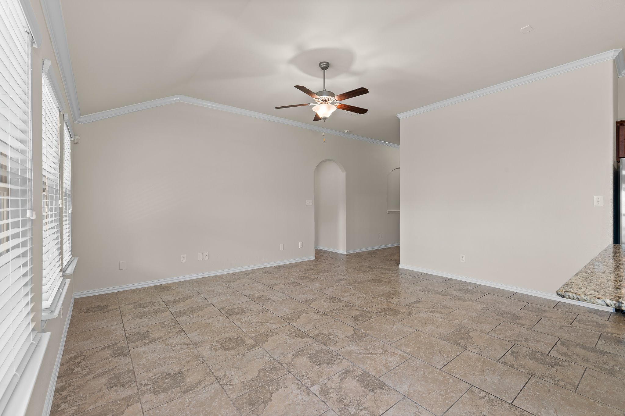 4517 Chestnut Meadows Bend Georgetown, TX 78626 - Photo 13 of 40