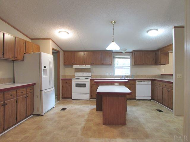 6253 Goliath Road Milton, FL 32583 - Photo 12 of 39 Gallery Image 12