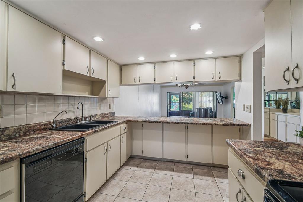 7614 Radcliffe Circle, Unit B106 Port Richey, FL 34668 - Photo 23 of 70 Gallery Image 23