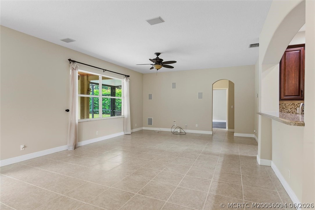 2029 Southwest Panther Trace Stuart, FL 34997 - Photo 10 of 46 Gallery Image 10