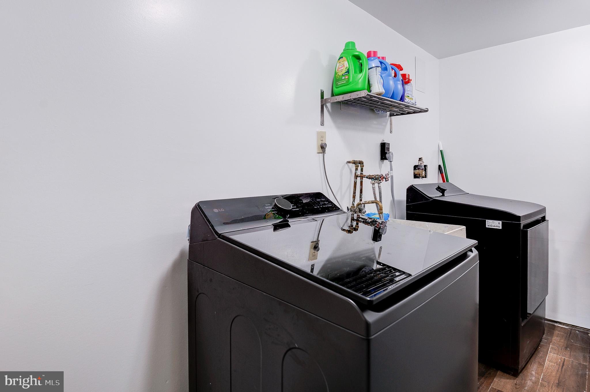 8416 Cedar Falls Court Springfield, VA 22153 - Photo 21 of 31