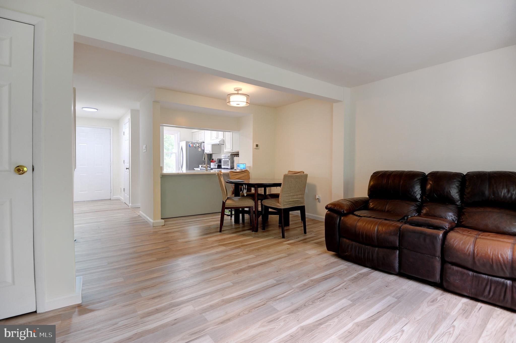 8416 Cedar Falls Court Springfield, VA 22153 - Photo 8 of 31