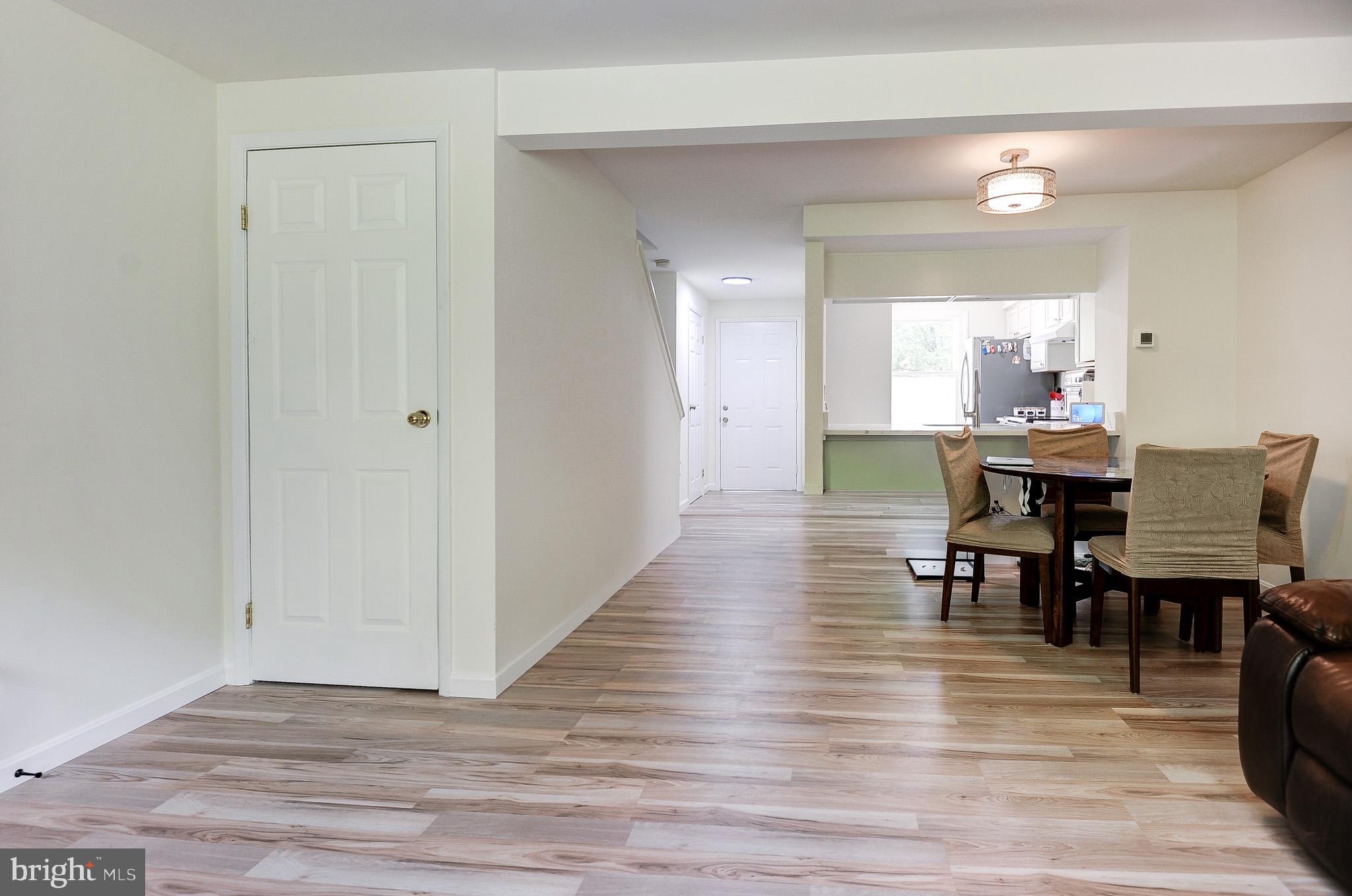 8416 Cedar Falls Court Springfield, VA 22153 - Photo 10 of 31