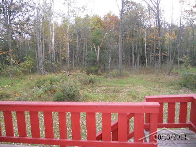376 East Isabella Road Midland, MI 48640 - Photo 7 of 7 20036674-6.JPG