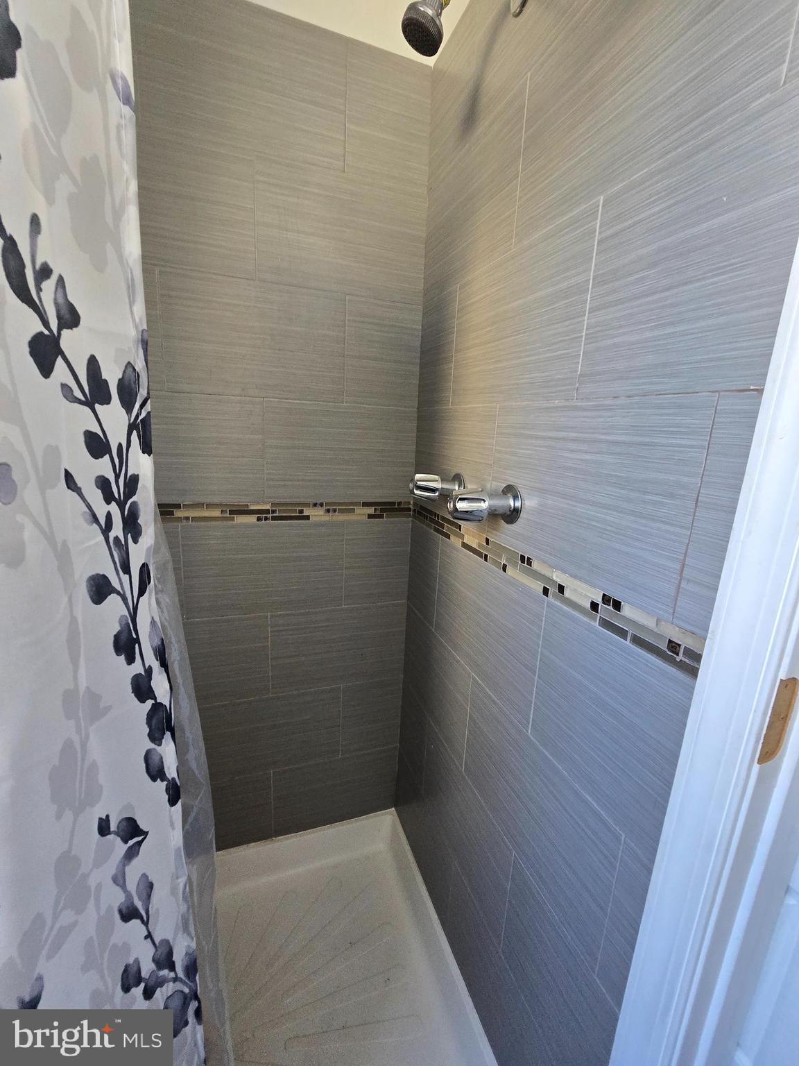 1833 Master Street Philadelphia, PA 19121 - Photo 16 of 22 a bathroom with a shower