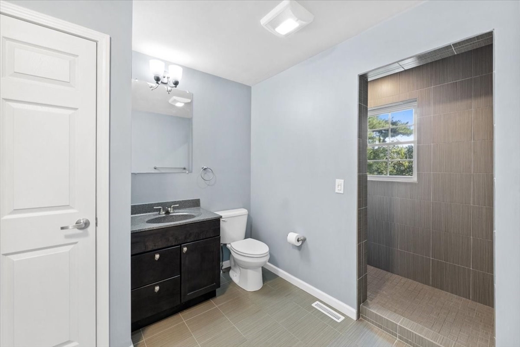 120 Esta Road Plymouth, MA 02360 - Photo 18 of 29 Gallery Image 18