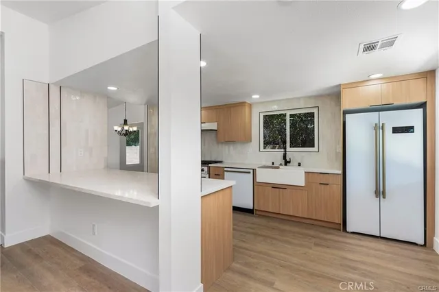 $1,199,000 | 426 East Holyoke Place, Claremont, CA 91711