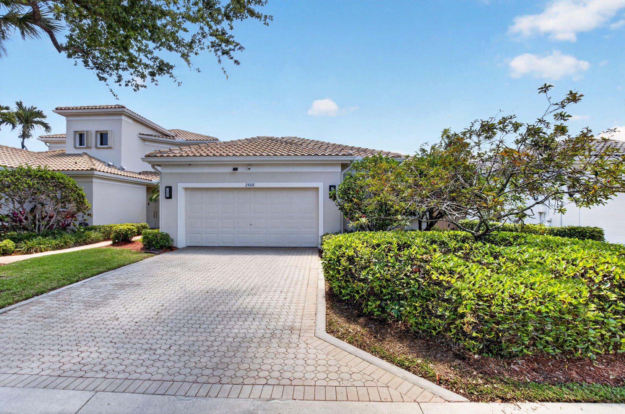 2408 Northwest 67th Street Boca Raton, FL 33496 - Photo 4 of 126 1-web-or-mls-DSC_0377