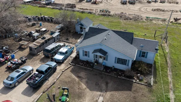 $774,999 | 20286 Travis Road, Wilder, ID 83676