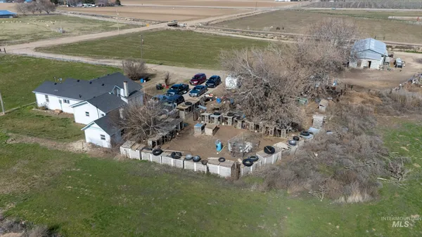 $774,999 | 20286 Travis Road, Wilder, ID 83676
