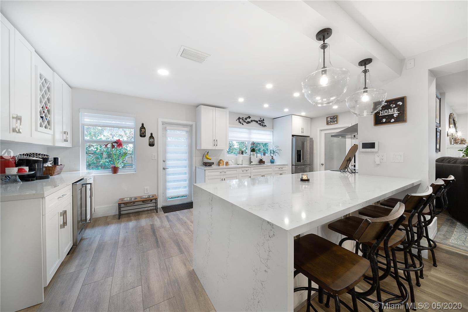 410 Southwest 27th Road Miami, FL 33129 - Photo 28 of 40