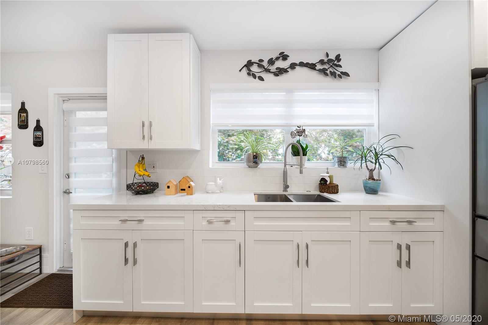 410 Southwest 27th Road Miami, FL 33129 - Photo 34 of 40