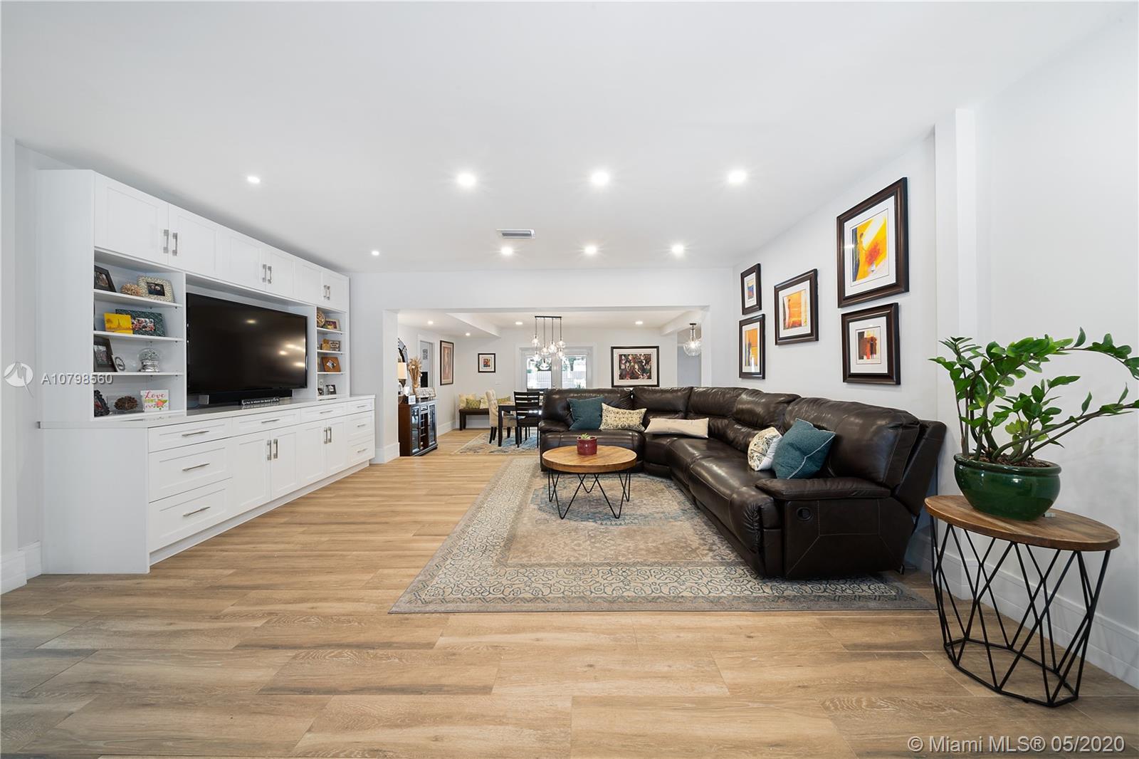 410 Southwest 27th Road Miami, FL 33129 - Photo 7 of 40