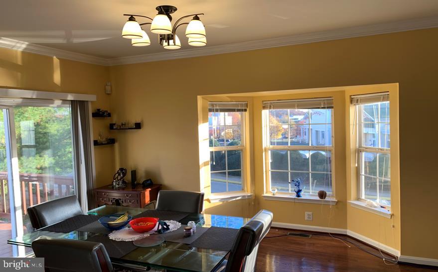 9249 Lorton Valley Road Lorton, VA 22079 - Photo 5 of 25 Gallery Image 5