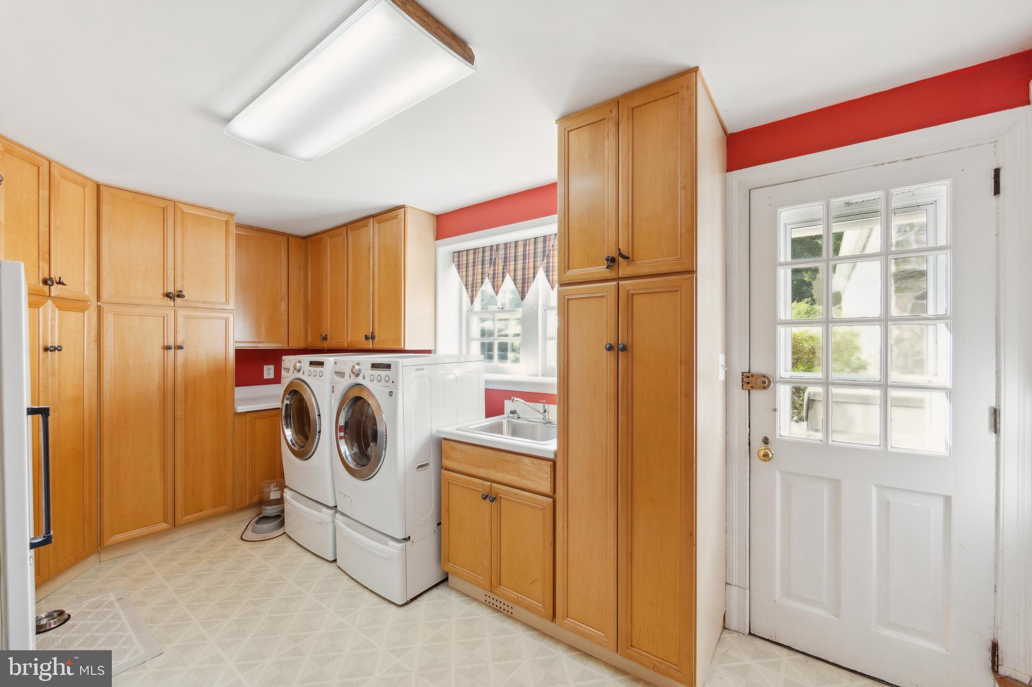 1149 Pugh Road Wayne, PA 19087 - Photo 30 of 65