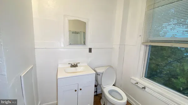 $2,000 | 534 Green Street, Norristown, PA 19401