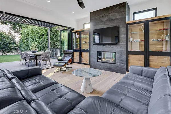 $22,500 | 1852 6th Street, Manhattan Beach, CA 90266