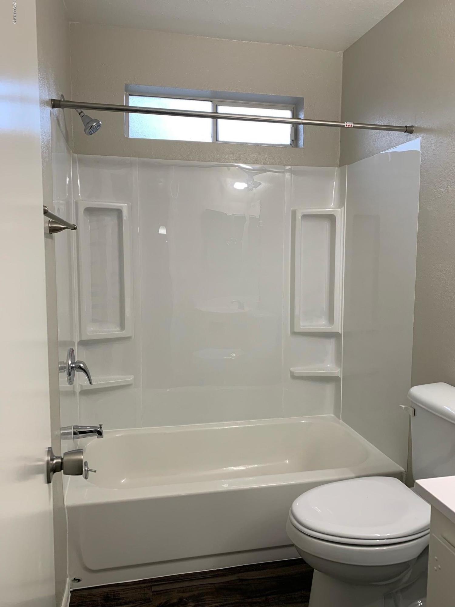 1711 West Pecan Road Phoenix, AZ 85041 - Photo 14 of 23 14 Hall Bath 1