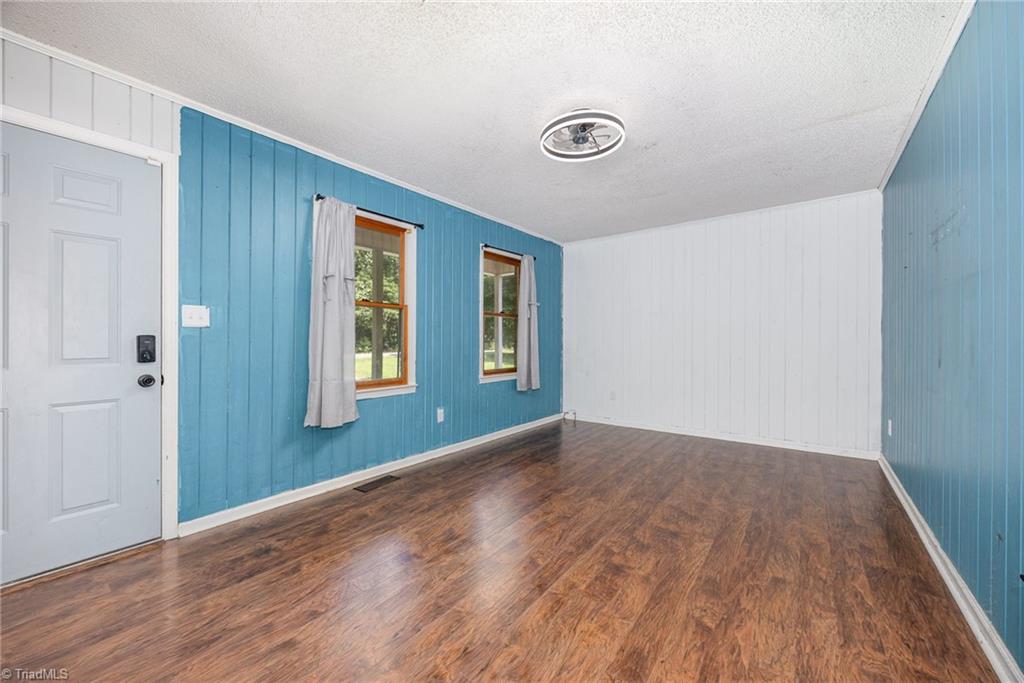 257 North County Home Road Lexington, NC 27292 - Photo 5 of 17 Gallery Image 5