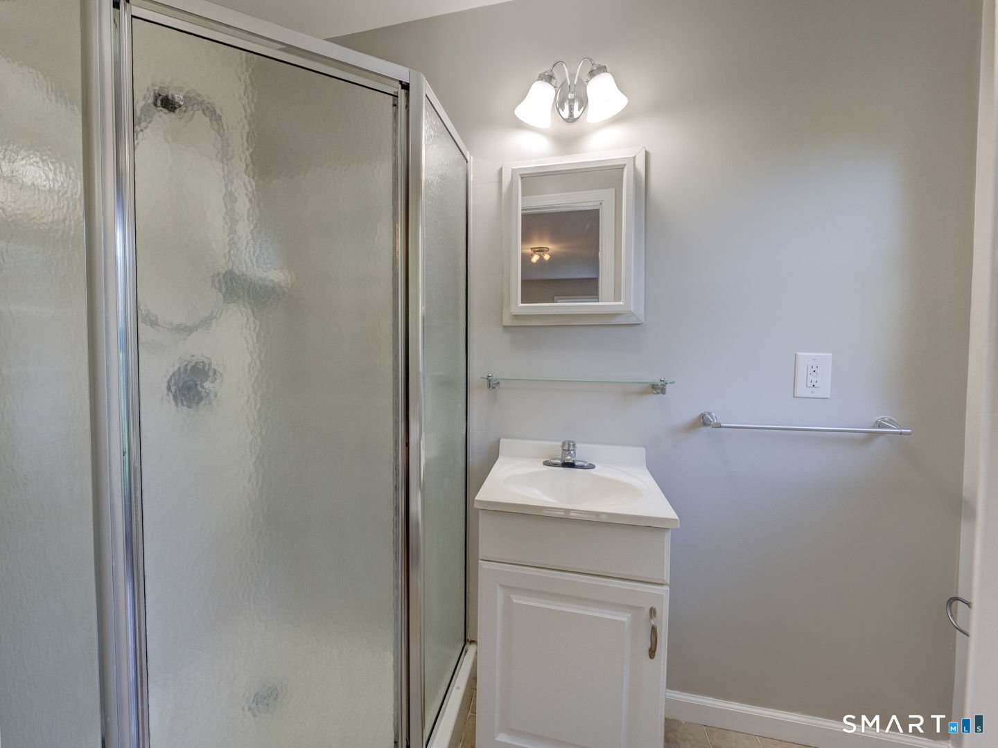 38 Portage Road West Hartford, CT 06117 - Photo 31 of 37