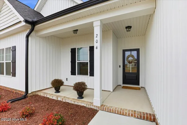 $385,000 | 204 Fitzgerald Drive, Pikeville, NC 27863